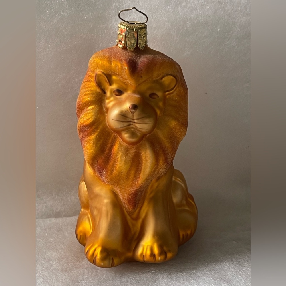 VINTAGE LION CHRISTMAS ORNAMENT COLLECTIBLE MADE IN GERMANY